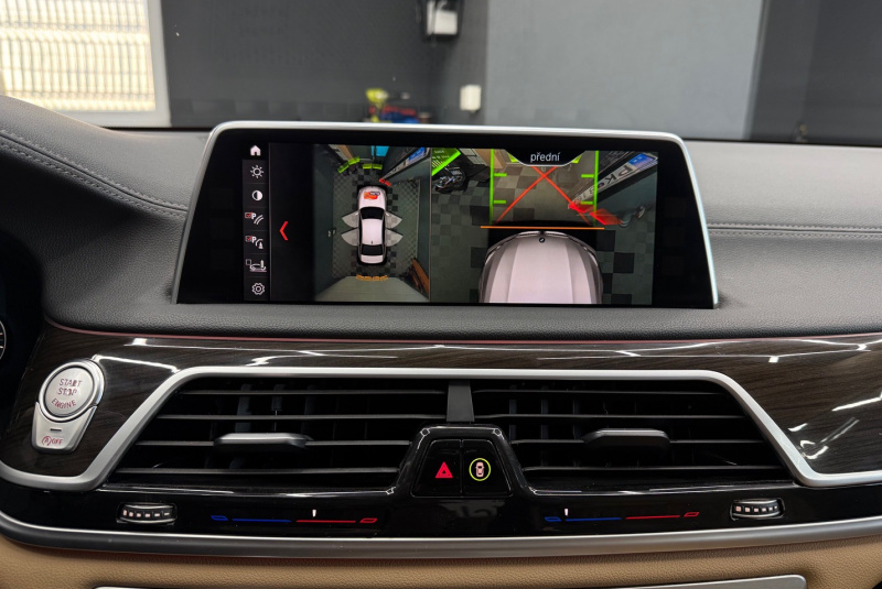 Ponuka vozidiel / BMW Rad 7 730d xDrive A/T - video Ponuka vozidiel / BMW Rad 7 730d xDrive A/T - video