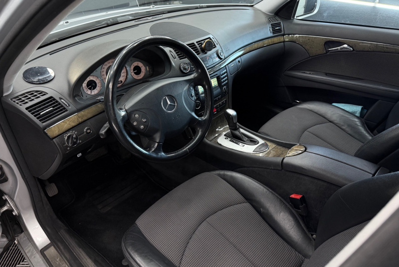  Ponuka vozidiel / Mercedes-Benz E trieda Kombi 280 CDI Avantgarde A/T 4-matic - video