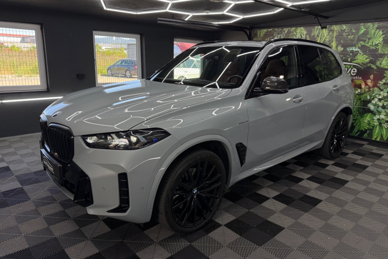  Ponuka vozidiel / BMW X5 xDrive 40d mHEV A/T - video