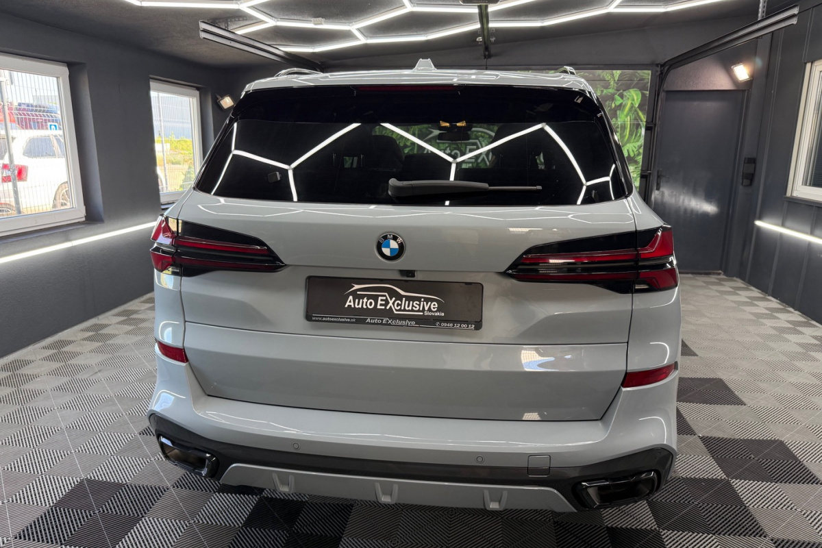 Ponuka vozidiel / BMW X5 xDrive 40d mHEV A/T - video