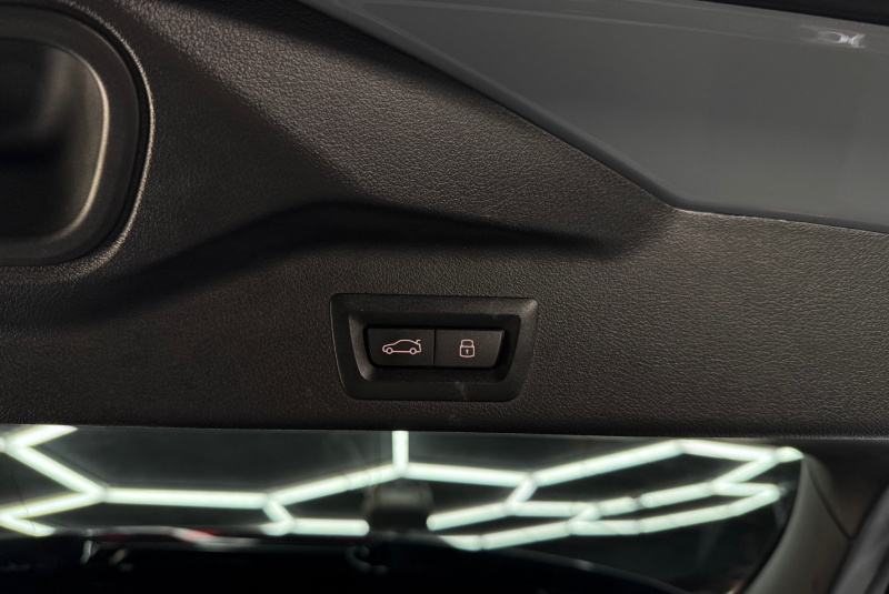  Ponuka vozidiel / BMW X5 xDrive 40d mHEV A/T - video