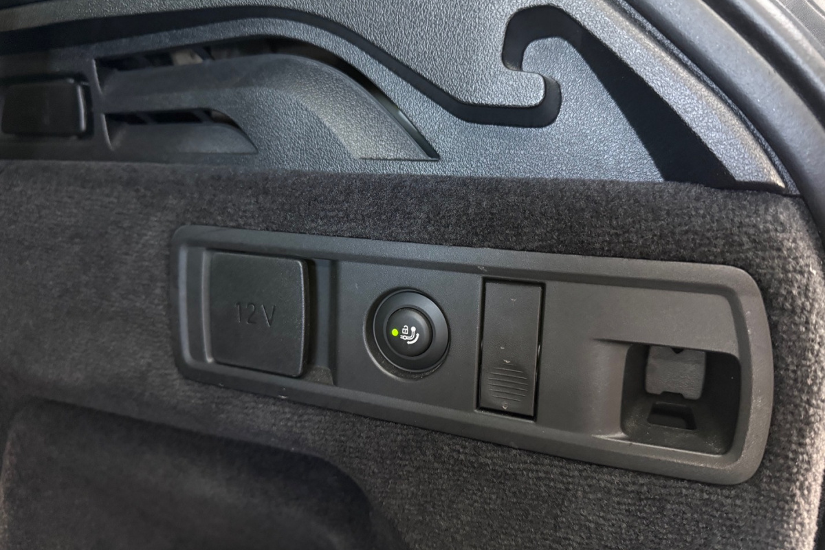 Ponuka vozidiel / BMW X5 xDrive 40d mHEV A/T - video