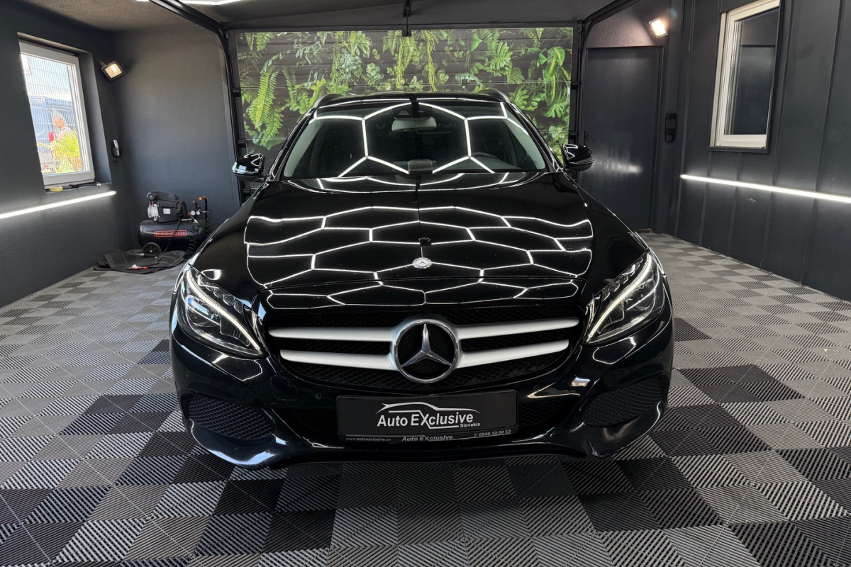 Ponuka vozidiel / Mercedes-Benz C trieda Kombi 220 BlueTEC A/T - video