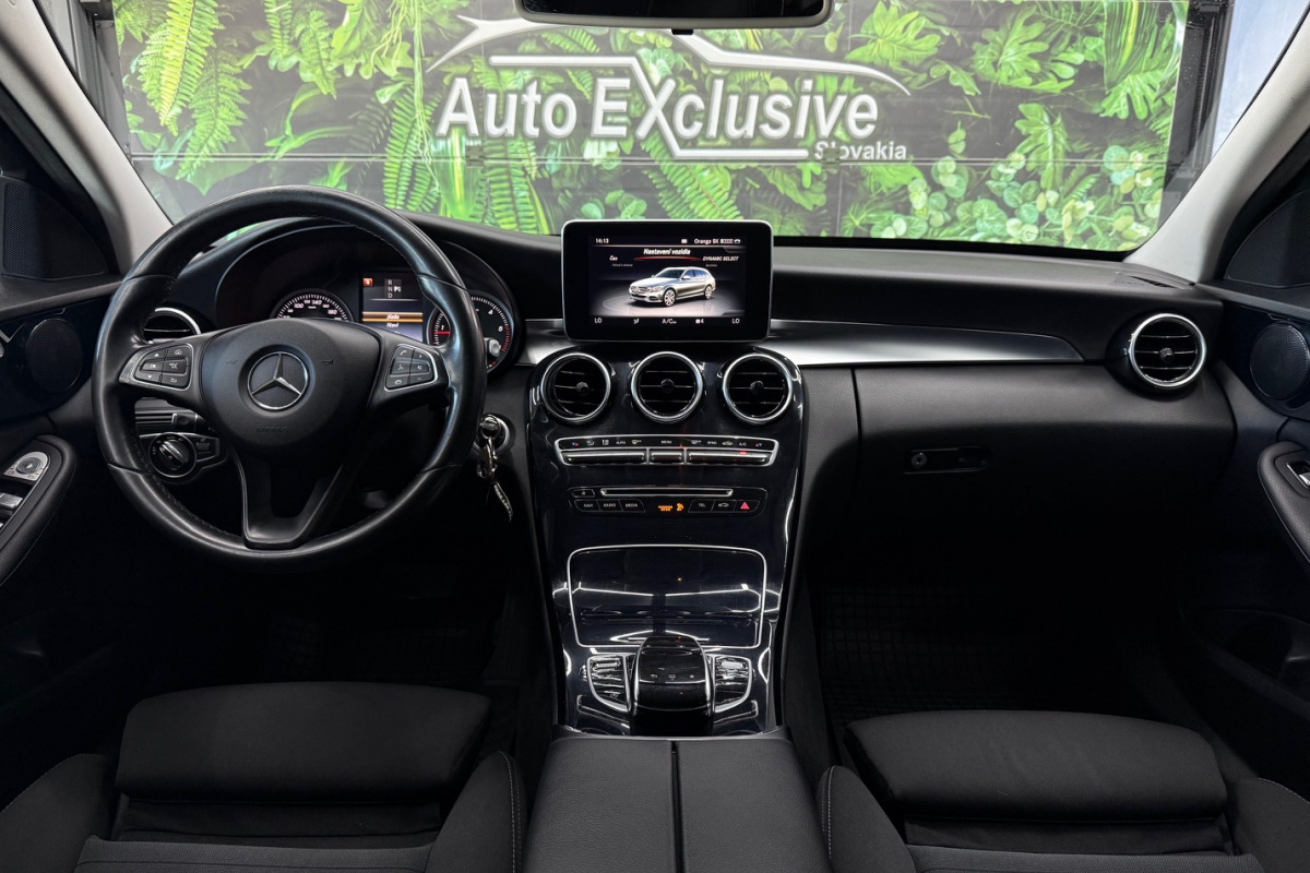 Ponuka vozidiel / Mercedes-Benz C trieda Kombi 220 BlueTEC A/T - video