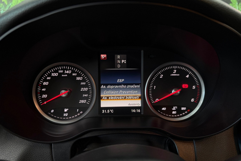  Ponuka vozidiel / Mercedes-Benz C trieda Kombi 220 BlueTEC A/T - video