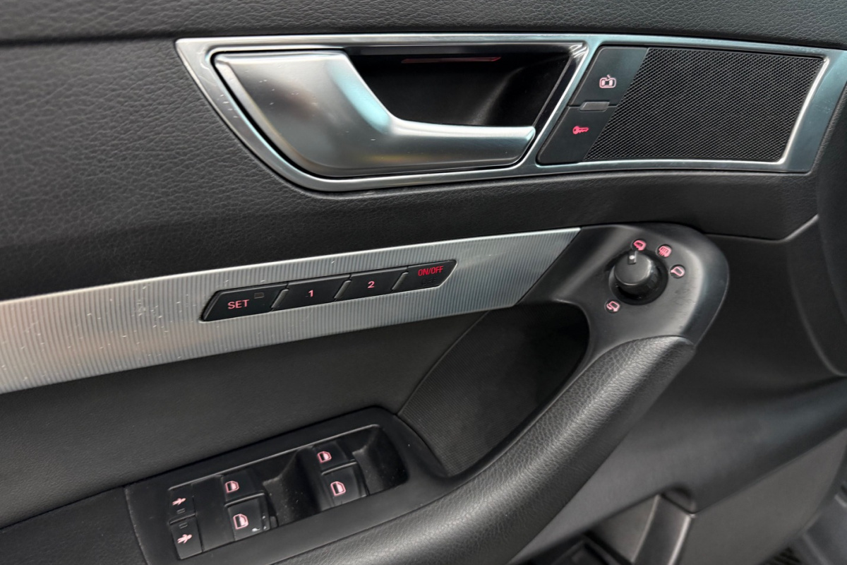 Ponuka vozidiel / Audi A6 Allroad 3.2 FSI quattro tiptronic - video