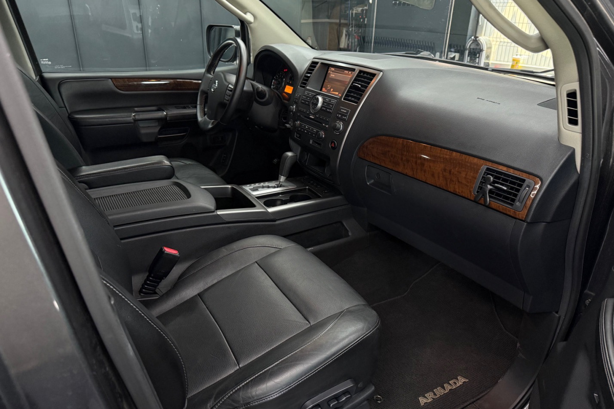 Ponuka vozidiel / Nissan ARMADA PLATINUM 5.6 V8 - video