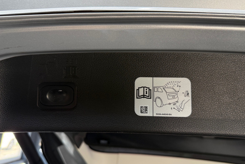  Ponuka vozidiel / Ford Kuga 2.0 TDCi Duratorq Business A/T AWD - video