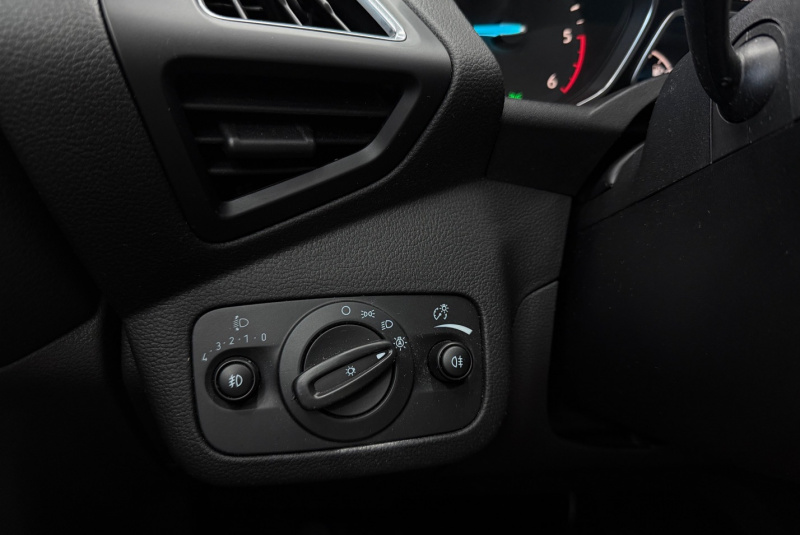  Ponuka vozidiel / Ford Kuga 2.0 TDCi Duratorq Business A/T AWD - video