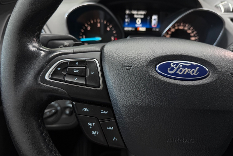 Ponuka vozidiel / Ford Kuga 2.0 TDCi Duratorq Business A/T AWD - video