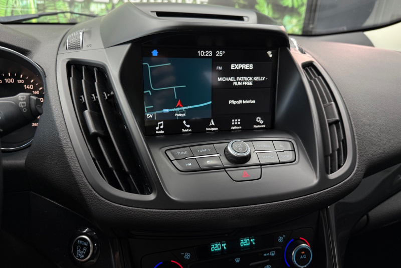  Ponuka vozidiel / Ford Kuga 2.0 TDCi Duratorq Business A/T AWD - video