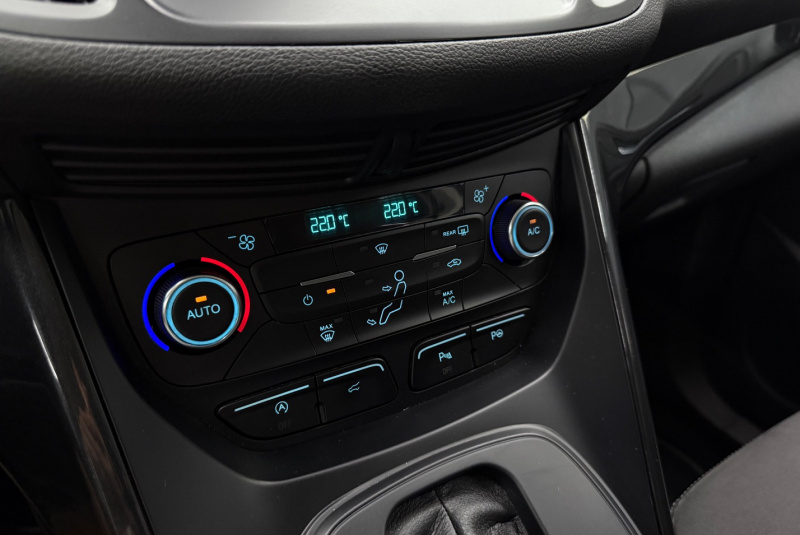  Ponuka vozidiel / Ford Kuga 2.0 TDCi Duratorq Business A/T AWD - video