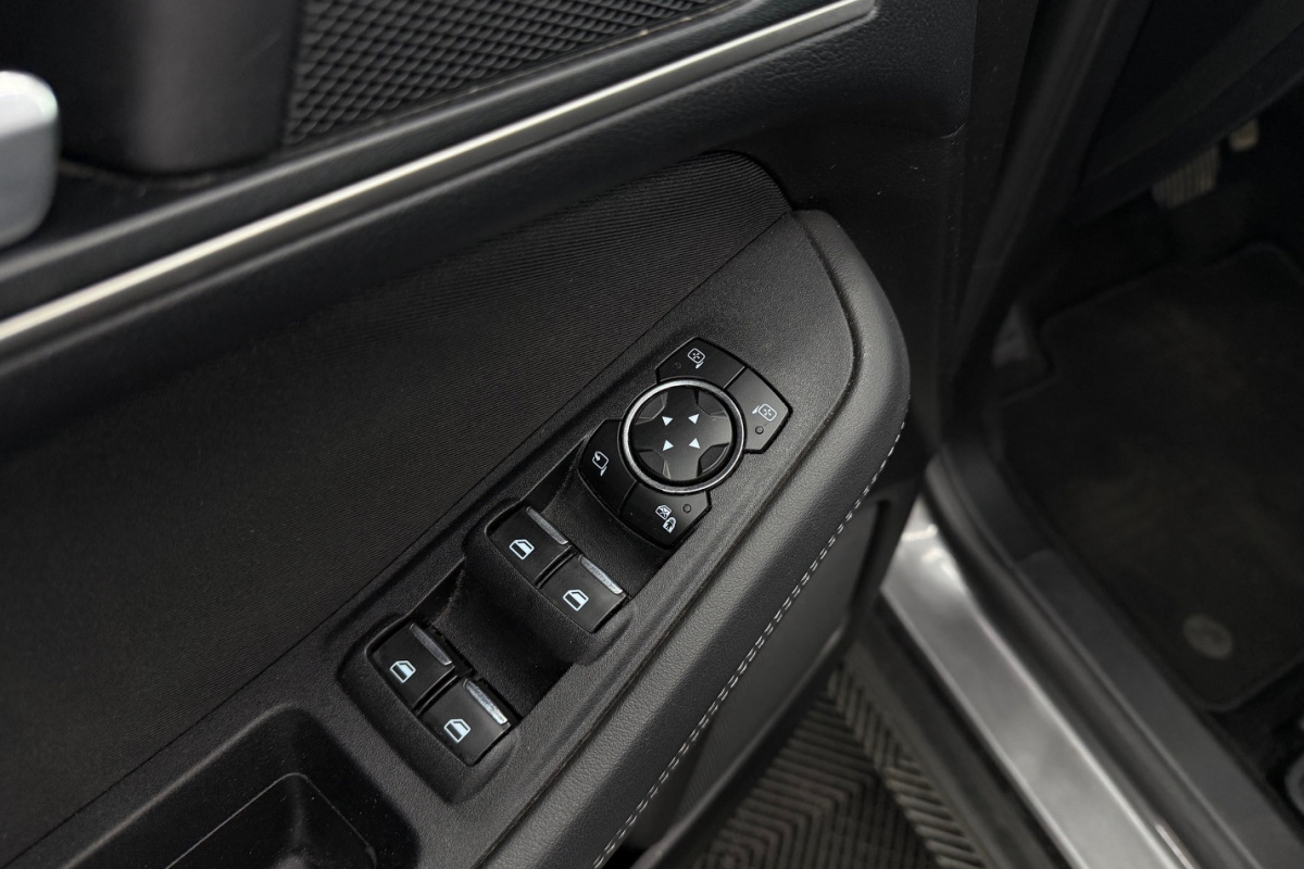 Ponuka vozidiel / Ford Galaxy 2.0 TDCi Duratorq 150 Trend A/T - video Ponuka vozidiel / Ford Galaxy 2.0 TDCi Duratorq 150 Trend A/T - video