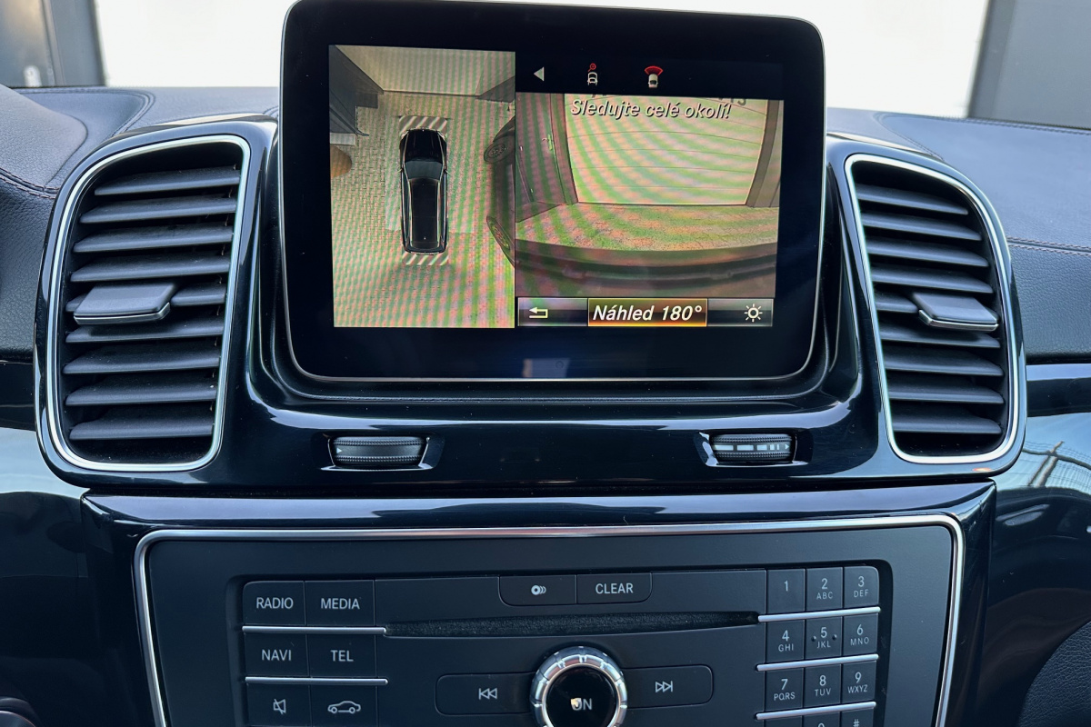 Ponuka vozidiel / Mercedes-Benz GLS 350 d 4MATIC - video Ponuka vozidiel / Mercedes-Benz GLS 350 d 4MATIC - video