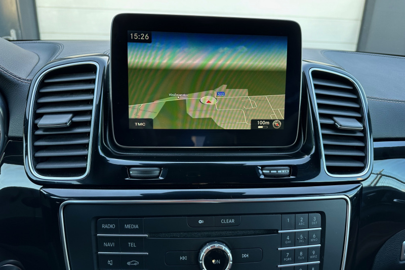 Ponuka vozidiel / Mercedes-Benz GLS 350 d 4MATIC - video Ponuka vozidiel / Mercedes-Benz GLS 350 d 4MATIC - video