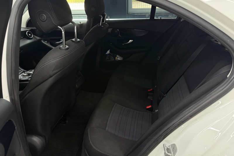  Ponuka vozidiel / Mercedes-Benz C trieda Sedan 180 d A/T - video