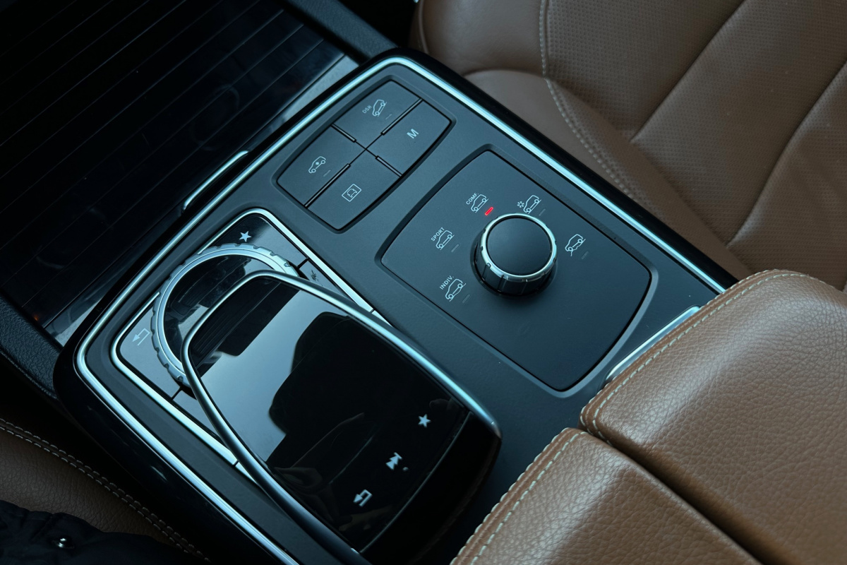 Ponuka vozidiel / Mercedes-Benz GLS 350 d 4MATIC - video