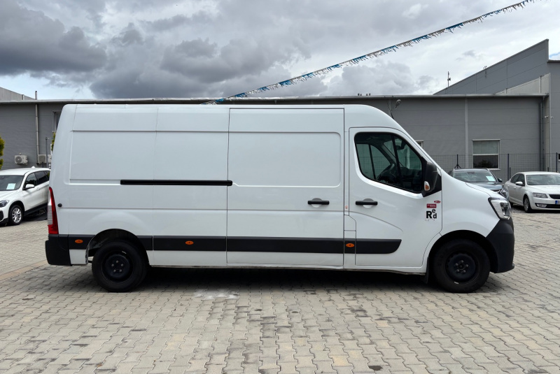 Ponuka vozidiel / Renault Master 2.3 dCi L3H2 132kW - video Ponuka vozidiel / Renault Master 2.3 dCi L3H2 132kW - video