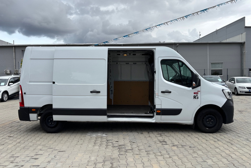  Ponuka vozidiel / Renault Master 2.3 dCi L3H2 132kW - video