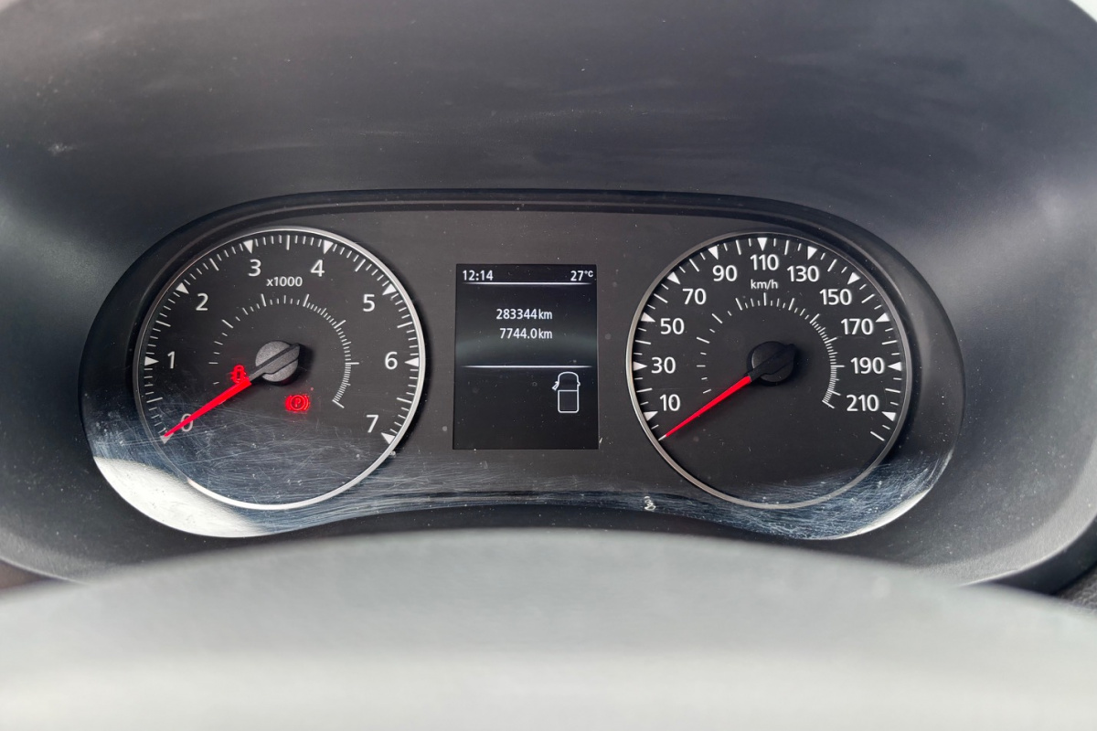 Ponuka vozidiel / Renault Master 2.3 dCi L3H2 132kW - video