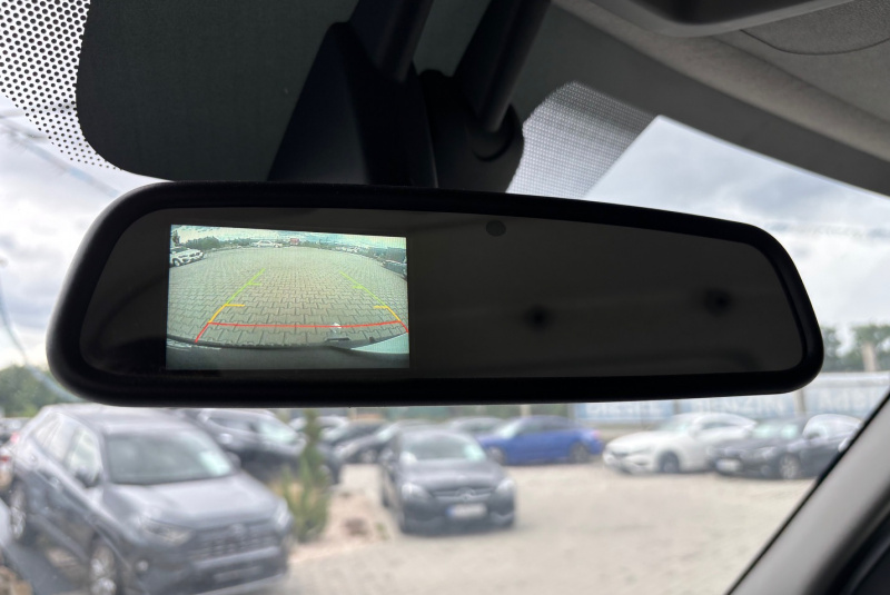  Ponuka vozidiel / Renault Master 2.3 dCi L3H2 132kW - video