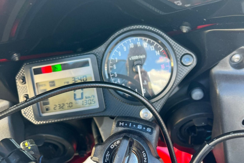  Ponuka vozidiel / Honda CBR 600 F - video