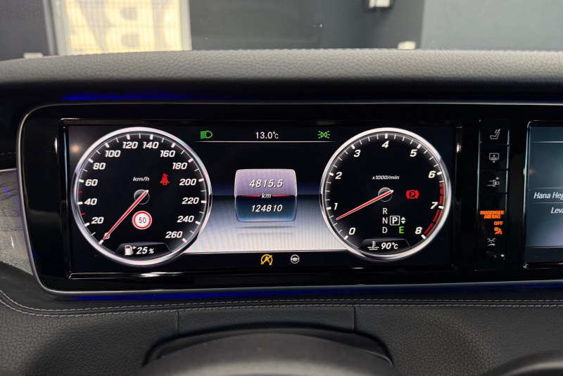  Ponuka vozidiel / Mercedes-Benz S trieda Kupé 400 4matic - video