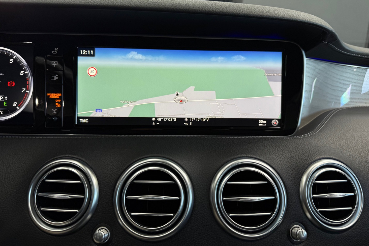 Ponuka vozidiel / Mercedes-Benz S trieda Kupé 400 4matic - video