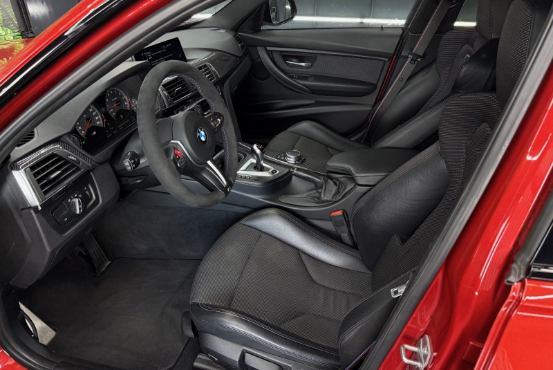  Ponuka vozidiel / BMW M3 Competition 3.0 A/T Carbon Packet - video