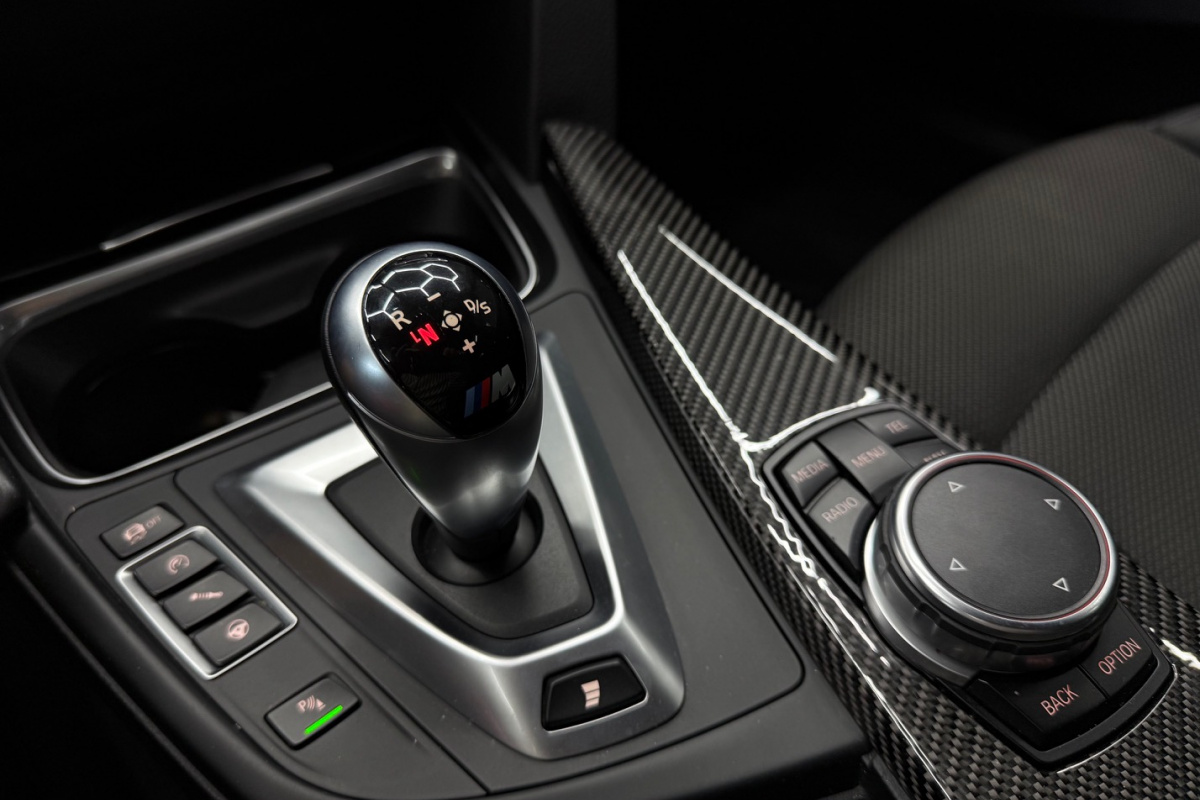 Ponuka vozidiel / BMW M3 Competition 3.0 A/T Carbon Packet - video