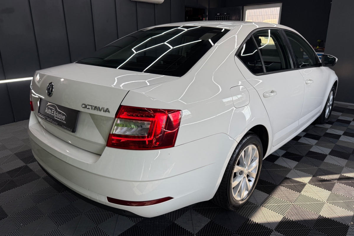 Ponuka vozidiel / Škoda Octavia 1.6 TDI 116k Ambition EU6 - video