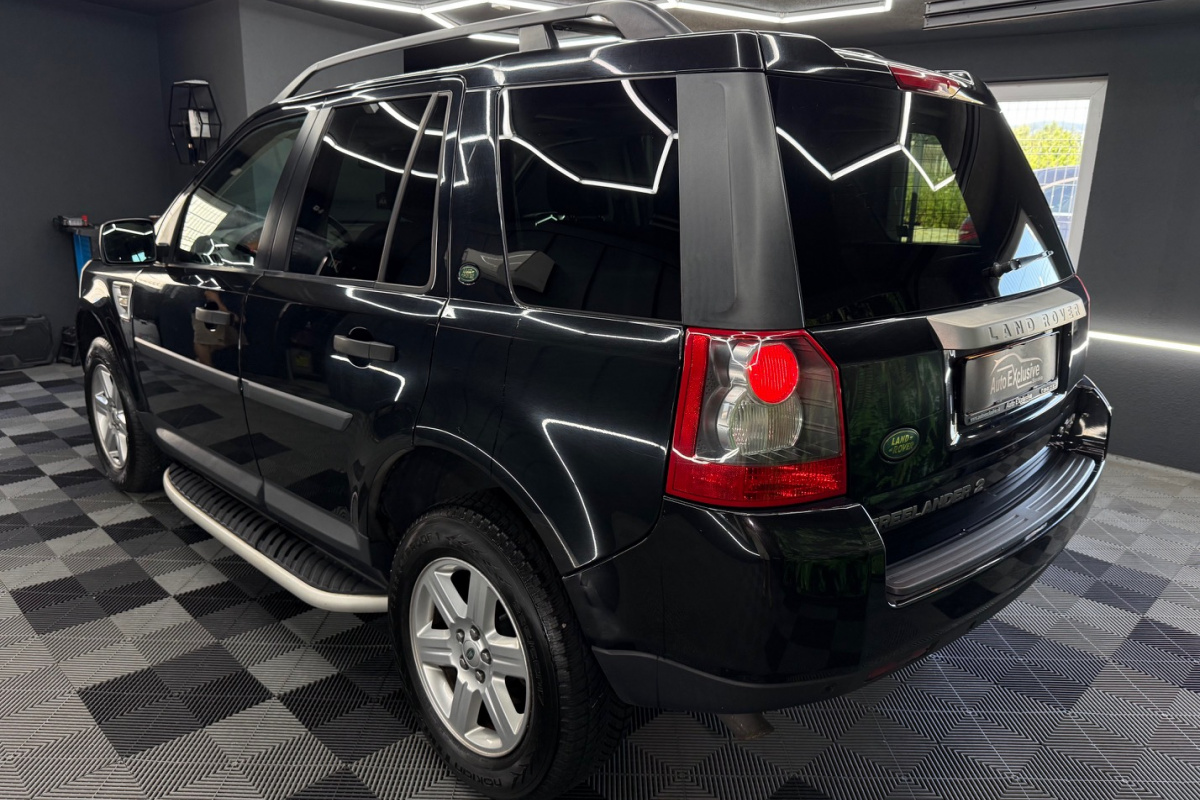 Ponuka vozidiel / Land Rover Freelander 2.2 S TD4.e - video