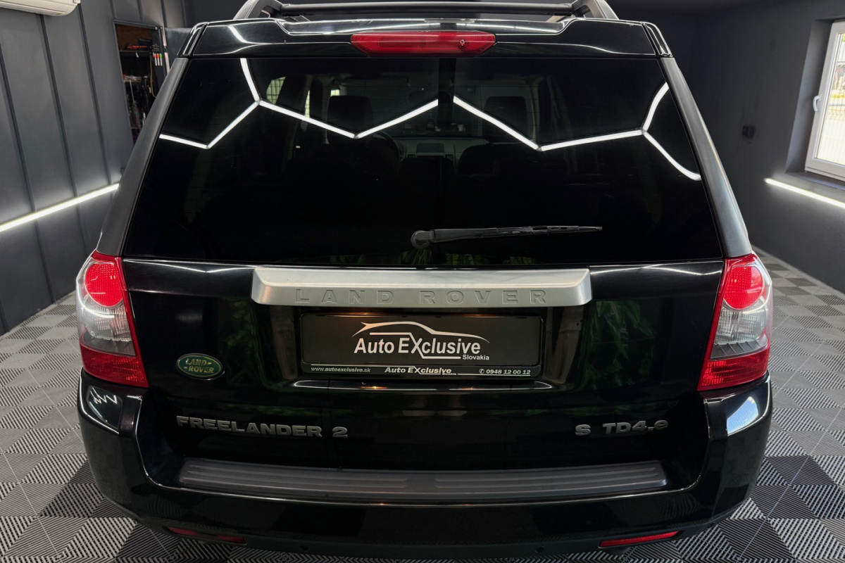 Ponuka vozidiel / Land Rover Freelander 2.2 S TD4.e - video