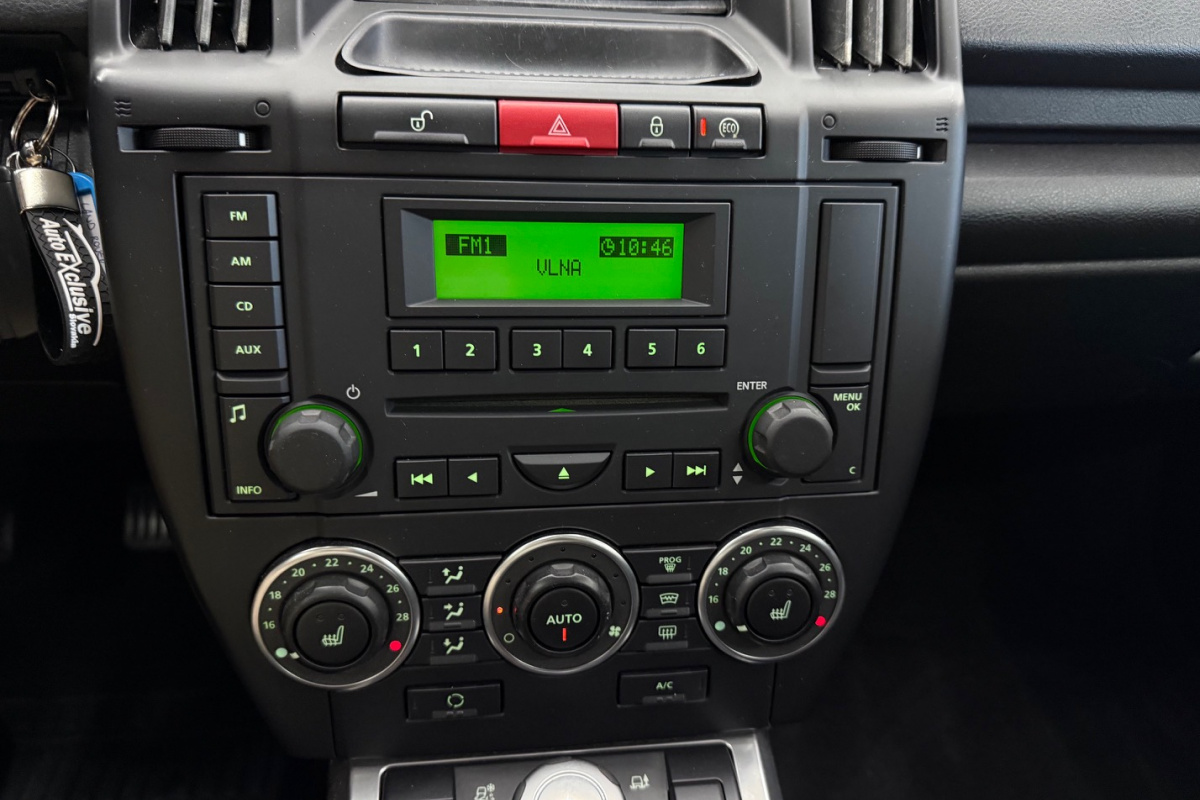 Ponuka vozidiel / Land Rover Freelander 2.2 S TD4.e - video