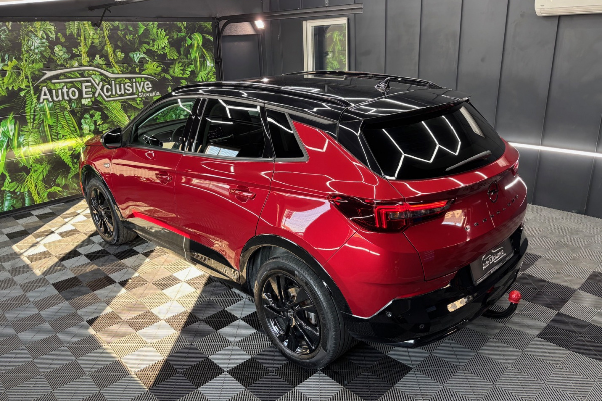 Ponuka vozidiel / Opel Grandland 1.2 TURBO S S A/T - video