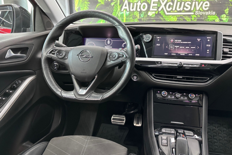  Ponuka vozidiel / Opel Grandland 1.2 TURBO S S A/T - video