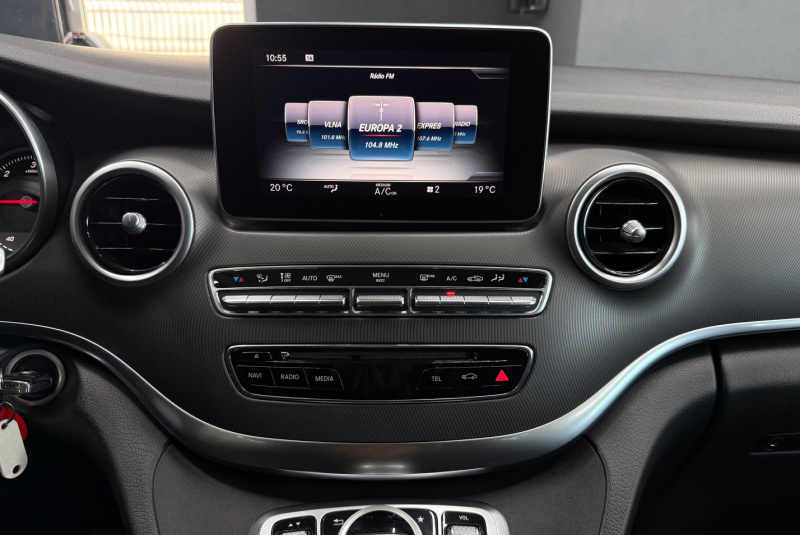  Ponuka vozidiel / Mercedes-Benz V trieda V250 d lang A/T 4Matic  - video