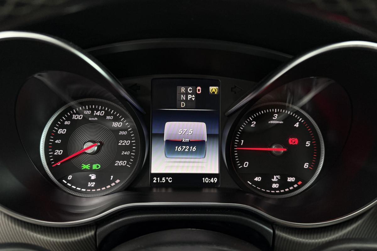 Ponuka vozidiel / Mercedes-Benz V trieda V250 d lang A/T 4Matic  - video