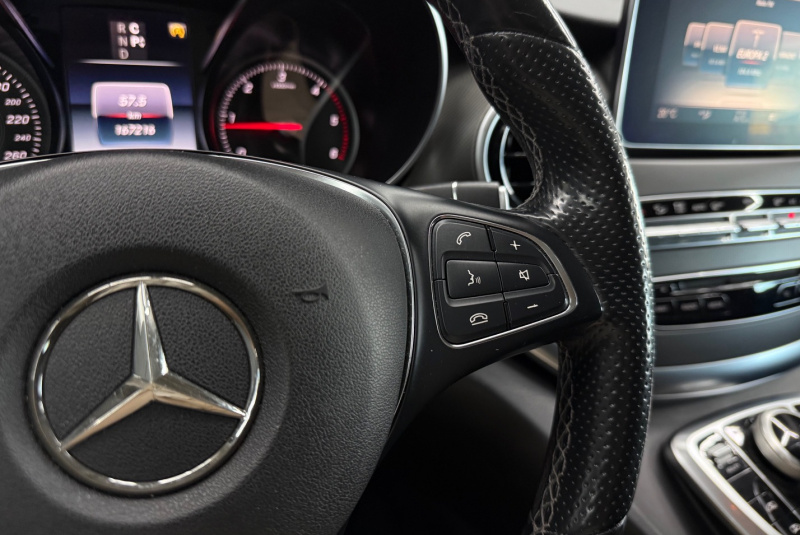  Ponuka vozidiel / Mercedes-Benz V trieda V250 d lang A/T 4Matic  - video