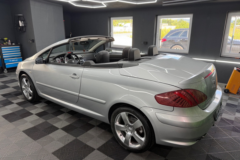  Ponuka vozidiel / Peugeot 307 CC 2.0 HDi Dynamique - video