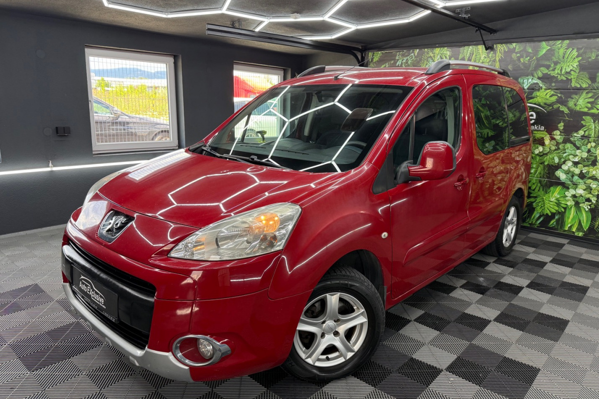 Ponuka vozidiel / Peugeot Partner Tepee 1.6 HDi FAP 92k Happy Family - video