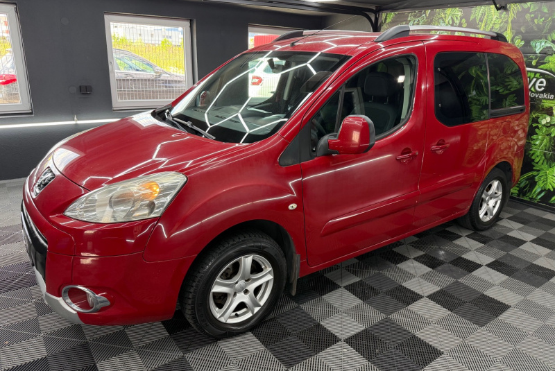  Ponuka vozidiel / Peugeot Partner Tepee 1.6 HDi FAP 92k Happy Family - video