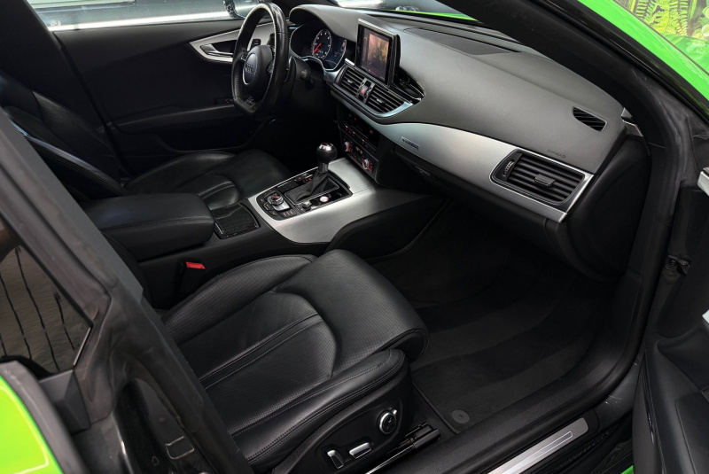  Ponuka vozidiel / Audi RS7 4.0 V8 Quattro - video