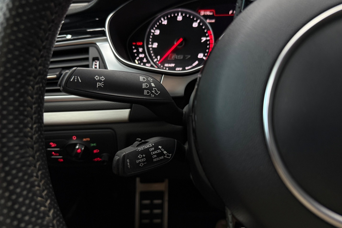 Ponuka vozidiel / Audi RS7 4.0 V8 Quattro - video