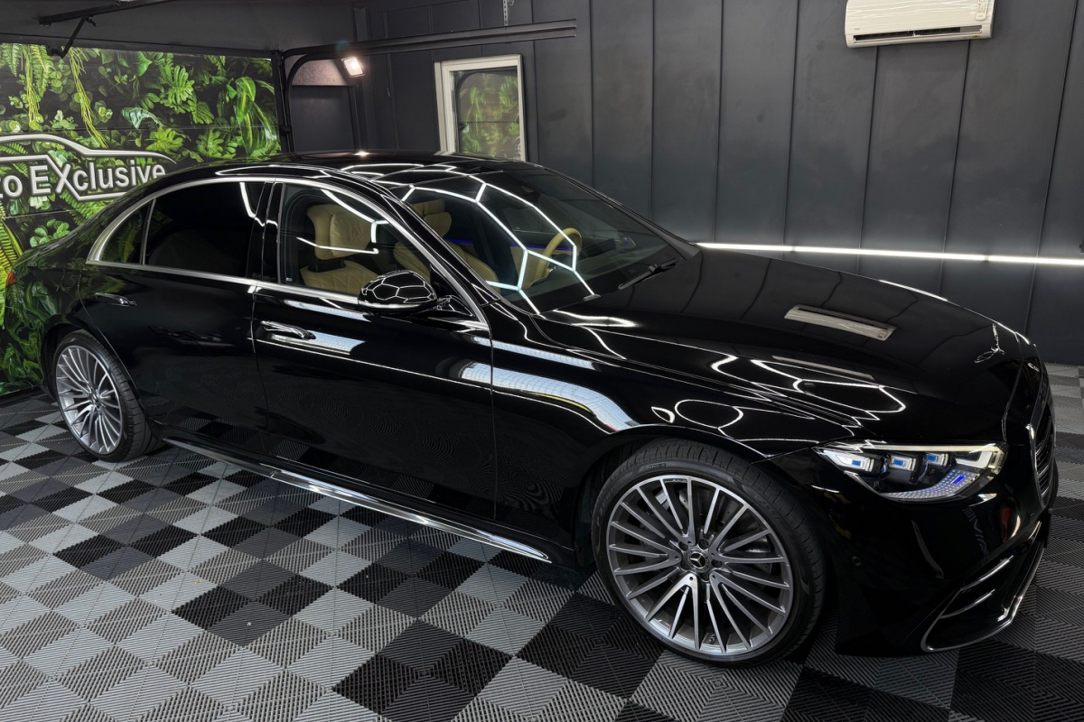 Ponuka vozidiel / Mercedes-Benz S trieda Sedan 580L mHEV 4Matic A/T Manufaktur - video