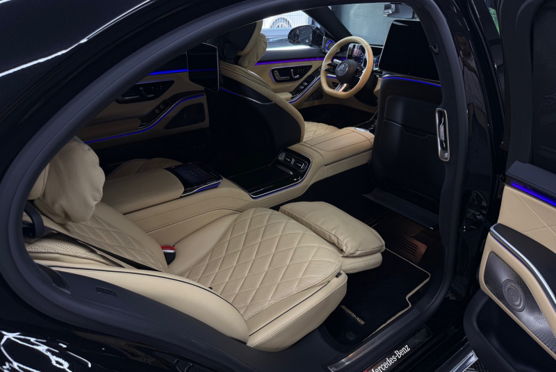  Ponuka vozidiel / Mercedes-Benz S trieda Sedan 580L mHEV 4Matic A/T Manufaktur - video