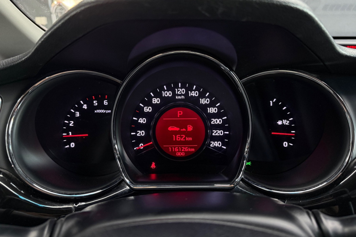 Ponuka vozidiel / Kia Cee´d SW 1.6 CRDi EX/Gold A/T - video