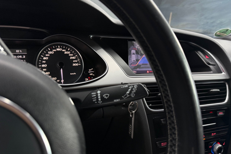  Ponuka vozidiel / Audi S4 Avant 3.0 TFSI QUATTRO AUTOMAT - video
