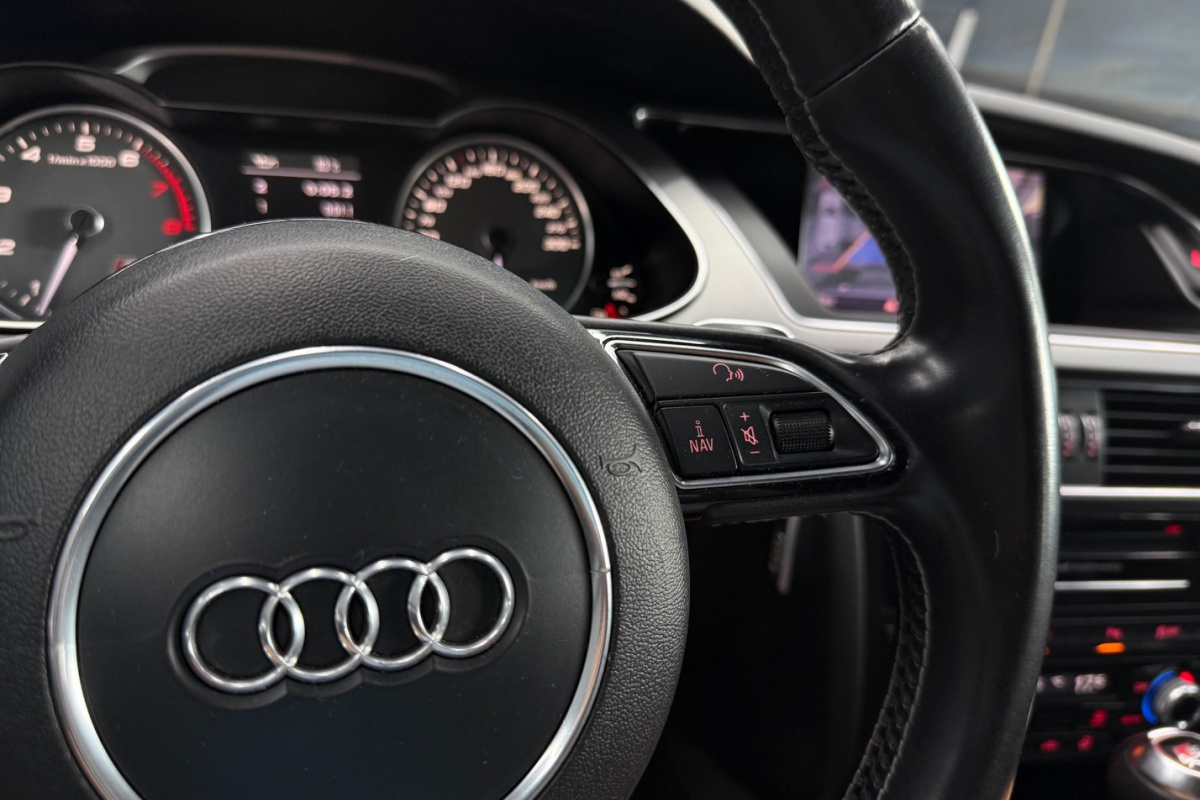 Ponuka vozidiel / Audi S4 Avant 3.0 TFSI QUATTRO AUTOMAT - video