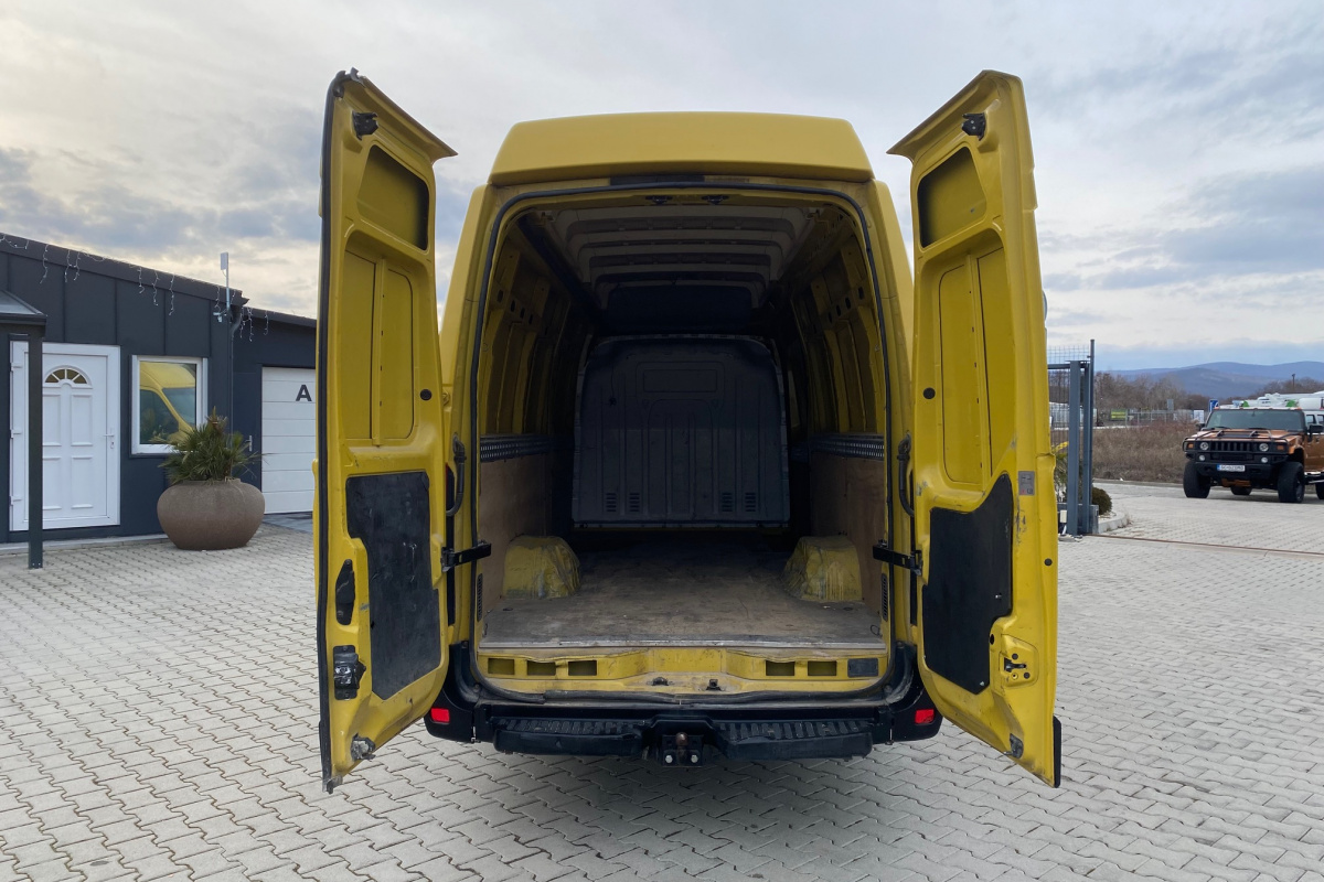Ponuka vozidiel / Renault Master 2.3 L4H4 - video Ponuka vozidiel / Renault Master 2.3 L4H4 - video